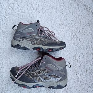 Merrell Kids' Gray and Red Hiking Boots